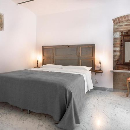 Carrara Bella Bed & Breakfast Bagian luar foto