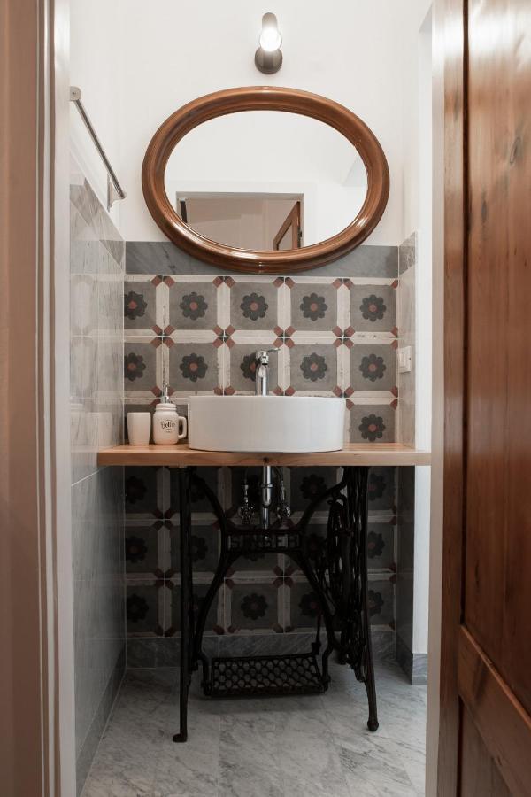 Carrara Bella Bed & Breakfast Bagian luar foto